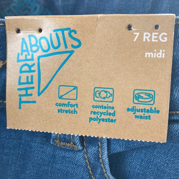 Girls denim shorts size 7 regular - Picture 2 of 13